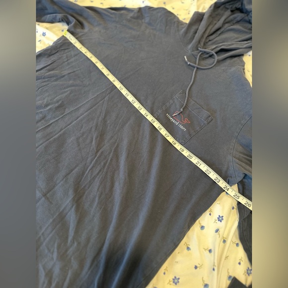 Vineyard Vines Sz: XL Gray Long Sleeve American Flag Whale Logo Top w/Pocket. - Picture 4 of 11